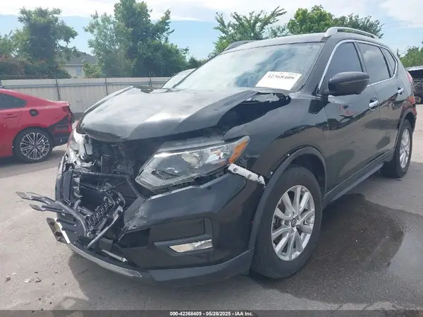 5N1AT2MT6HC878310 2017 NISSAN ROGUE - Image 2