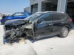 5N1AT2MT6HC881496 2017 NISSAN ROGUE