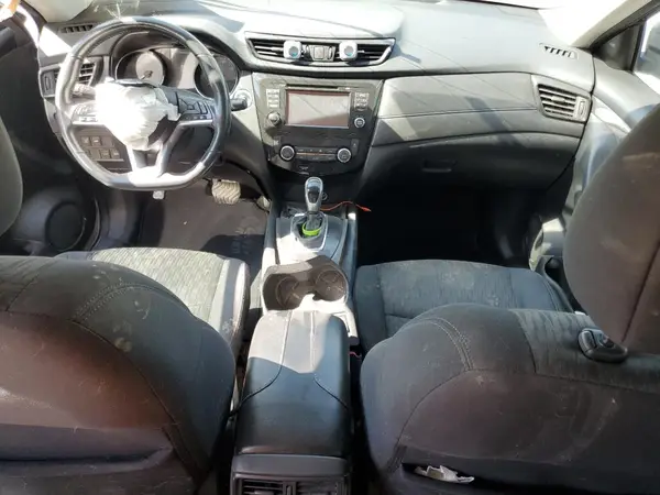5N1AT2MT6HC881496 2017 NISSAN ROGUE - Image 8