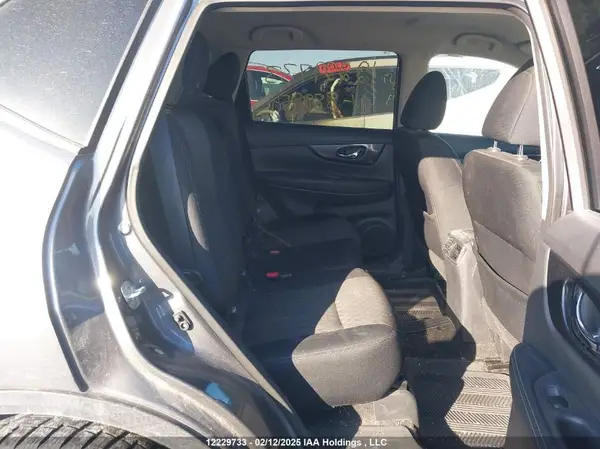 5N1AT2MT6HC889954 2017 NISSAN ROGUE - Image 8