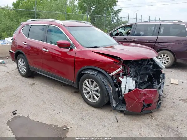 5N1AT2MT6JC701326 2018 NISSAN ROGUE - Image 1