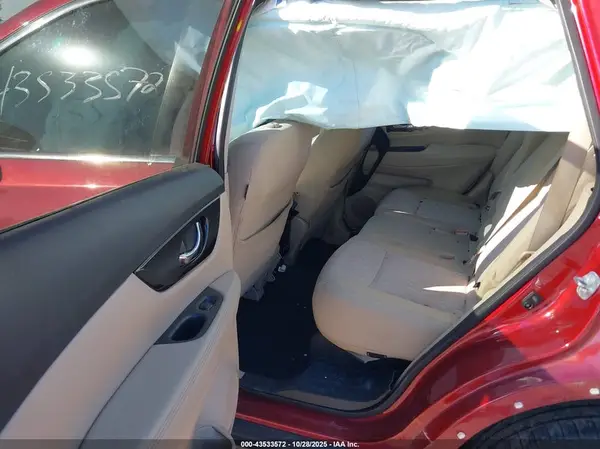 5N1AT2MT6JC708065 2018 NISSAN ROGUE - Image 8