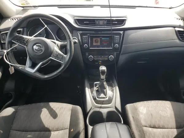 5N1AT2MT6JC708101 2018 NISSAN ROGUE - Image 8