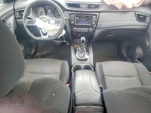 5N1AT2MT6JC710723 2018 NISSAN ROGUE - Image 8