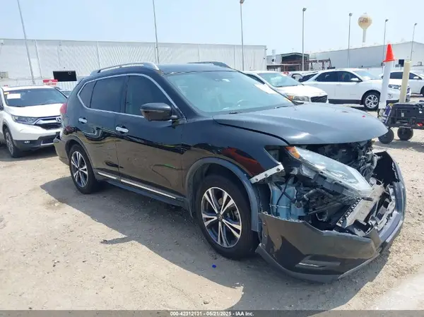 5N1AT2MT6JC711824 2018 NISSAN ROGUE - Image 1