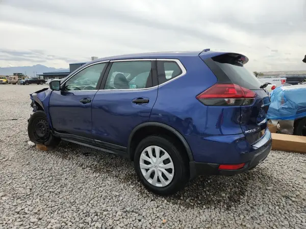 5N1AT2MT6JC718739 2018 NISSAN ROGUE - Image 2