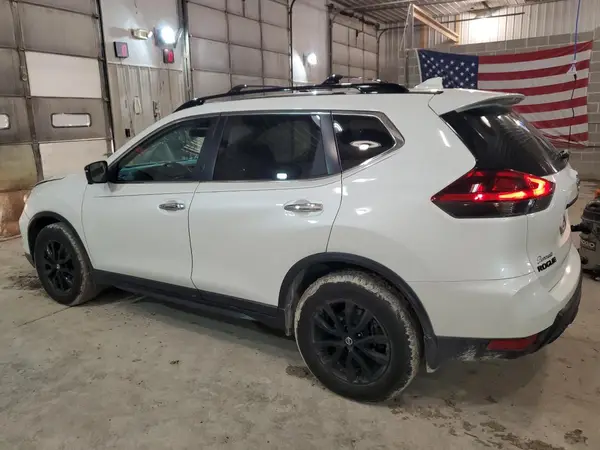 5N1AT2MT6JC731183 2018 NISSAN ROGUE - Image 2