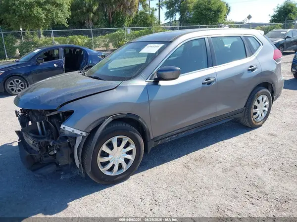 5N1AT2MT6JC733421 2018 NISSAN ROGUE - Image 2