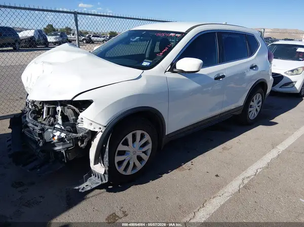 5N1AT2MT6JC747383 2018 NISSAN ROGUE - Image 2
