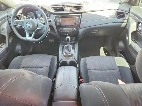 5N1AT2MT6JC747996 2018 NISSAN ROGUE - Image 8