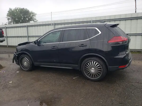 5N1AT2MT6JC748355 2018 NISSAN ROGUE - Image 2