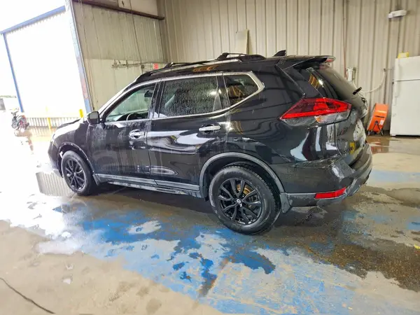 5N1AT2MT6JC755774 2018 NISSAN ROGUE - Image 2