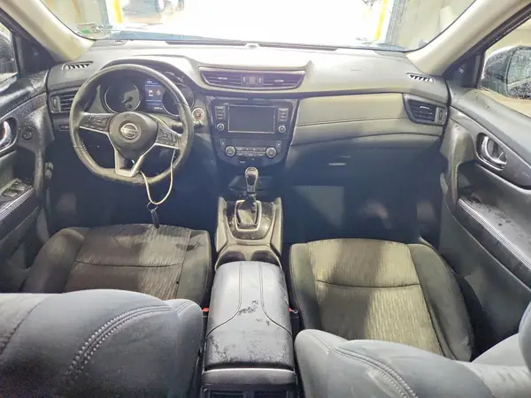 5N1AT2MT6JC755774 2018 NISSAN ROGUE - Image 8