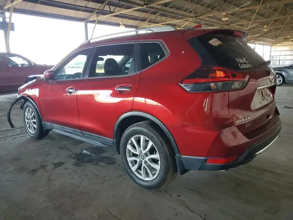 5N1AT2MT6JC768329 2018 NISSAN ROGUE - Image 1