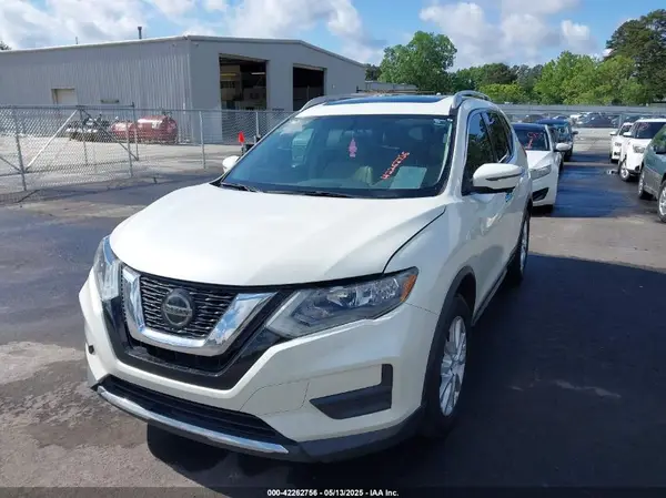 5N1AT2MT6JC771425 2018 NISSAN ROGUE - Image 2
