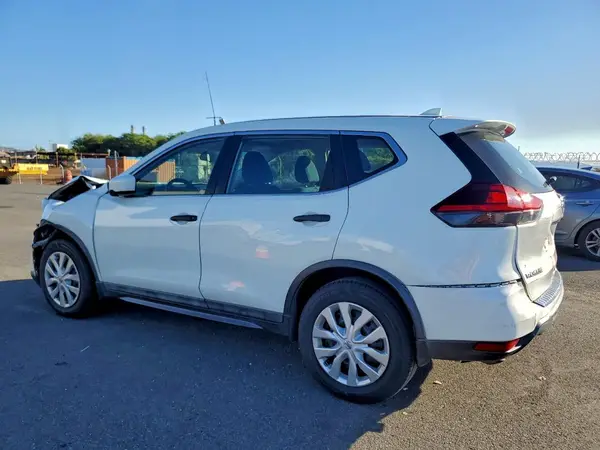 5N1AT2MT6JC773286 2018 NISSAN ROGUE - Image 2