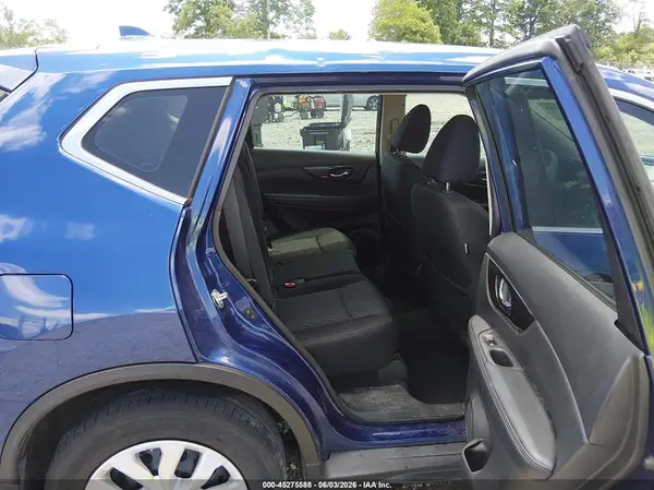 5N1AT2MT6JC775264 2018 NISSAN ROGUE - Image 8
