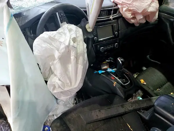 5N1AT2MT6JC786913 2018 NISSAN ROGUE - Image 8
