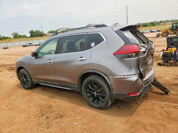 5N1AT2MT6JC789004 2018 NISSAN ROGUE - Image 2