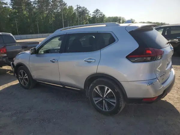 5N1AT2MT6JC797457 2018 NISSAN ROGUE - Image 2