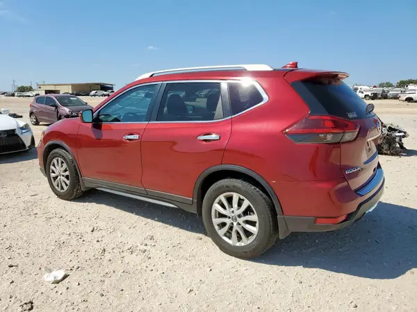 5N1AT2MT6JC806271 2018 NISSAN ROGUE - Image 2
