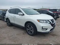 5N1AT2MT6JC806996 2018 NISSAN ROGUE