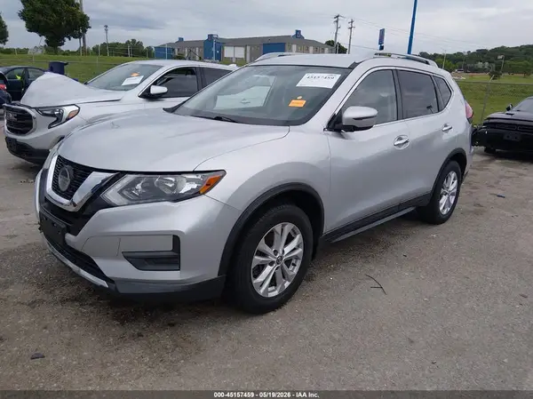 5N1AT2MT6JC815150 2018 NISSAN ROGUE - Image 2