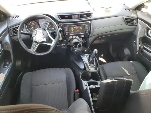5N1AT2MT6JC816475 2018 NISSAN ROGUE - Image 8
