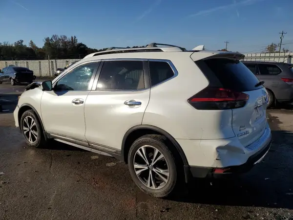 5N1AT2MT6JC826049 2018 NISSAN ROGUE - Image 2