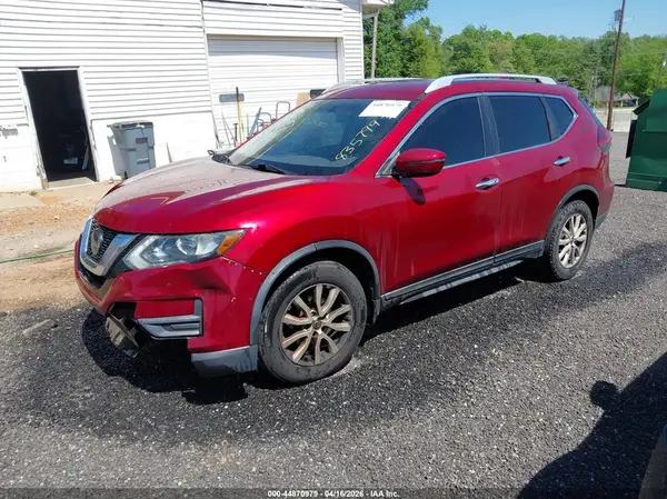 5N1AT2MT6JC835799 2018 NISSAN ROGUE - Image 2