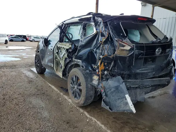 5N1AT2MT6JC838749 2018 NISSAN ROGUE - Image 2
