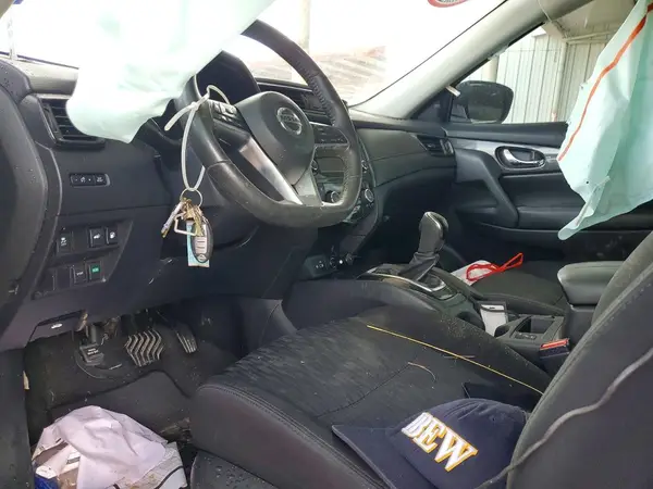 5N1AT2MT6JC838749 2018 NISSAN ROGUE - Image 8