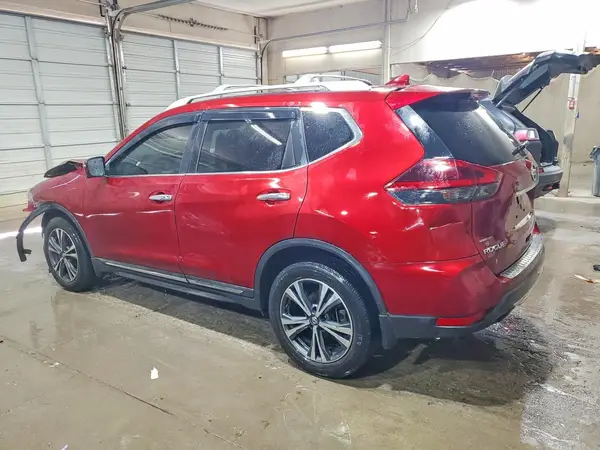 5N1AT2MT6JC842073 2018 NISSAN ROGUE - Image 2