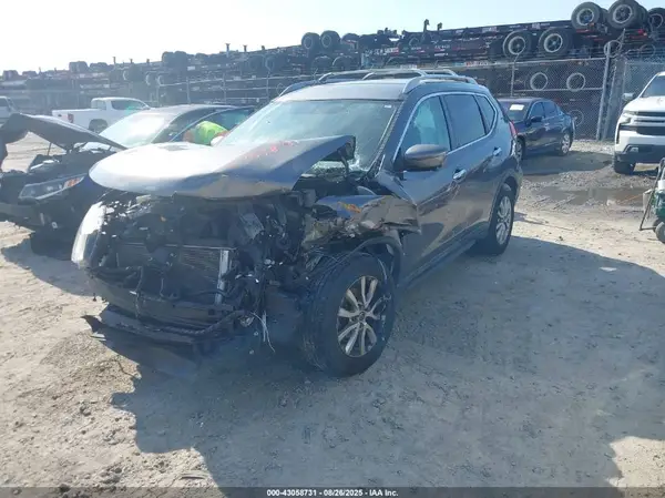 5N1AT2MT6JC846348 2018 NISSAN ROGUE - Image 2