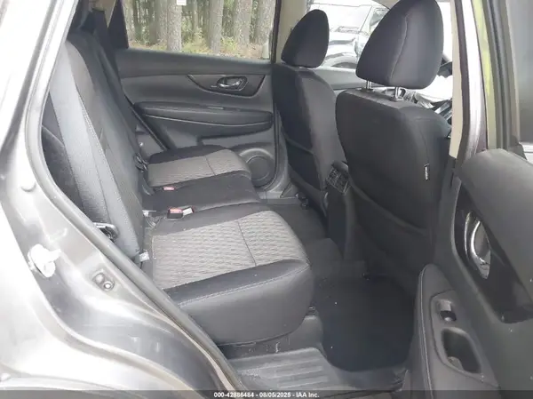 5N1AT2MT6JC846656 2018 NISSAN ROGUE - Image 8