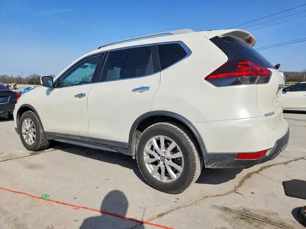 5N1AT2MT6KC702428 2019 NISSAN ROGUE - Image 2