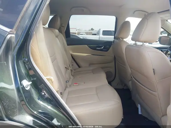 5N1AT2MT6KC703479 2019 NISSAN ROGUE - Image 8