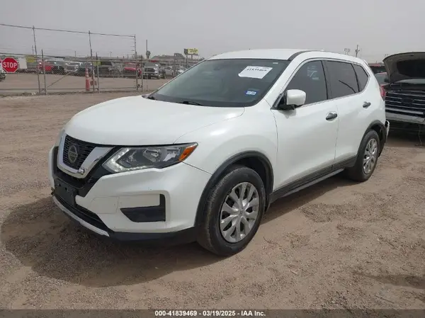 5N1AT2MT6KC717186 2019 NISSAN ROGUE - Image 2