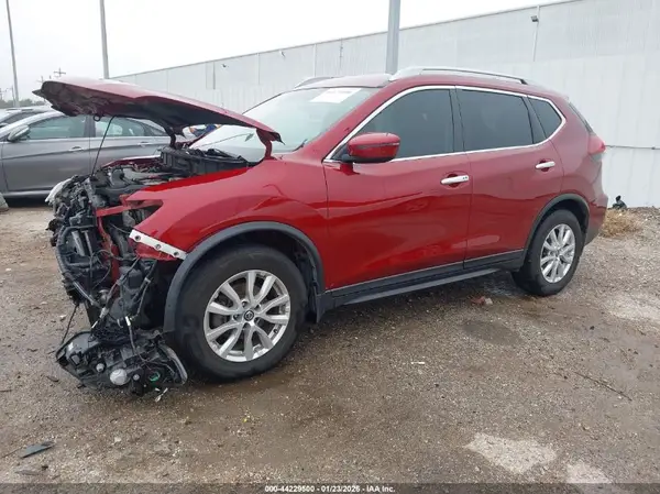 5N1AT2MT6KC722940 2019 NISSAN ROGUE - Image 2