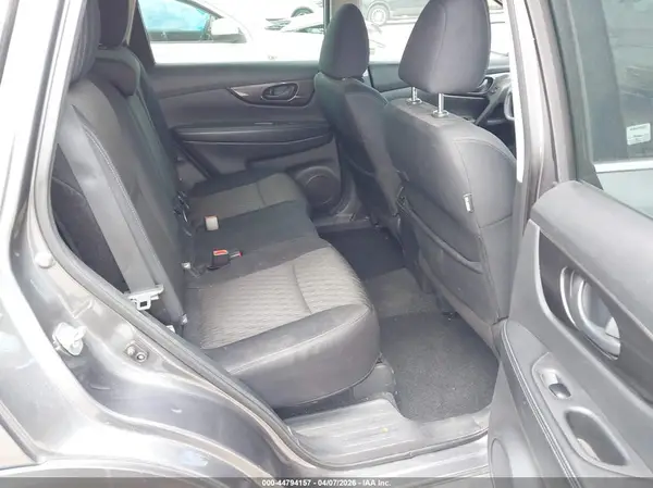 5N1AT2MT6KC747711 2019 NISSAN ROGUE - Image 8
