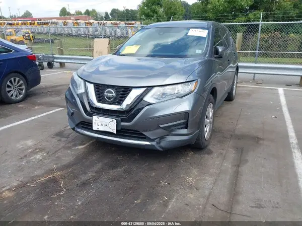5N1AT2MT6KC748535 2019 NISSAN ROGUE - Image 2