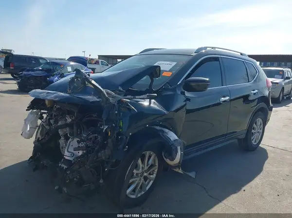 5N1AT2MT6KC761558 2019 NISSAN ROGUE - Image 2