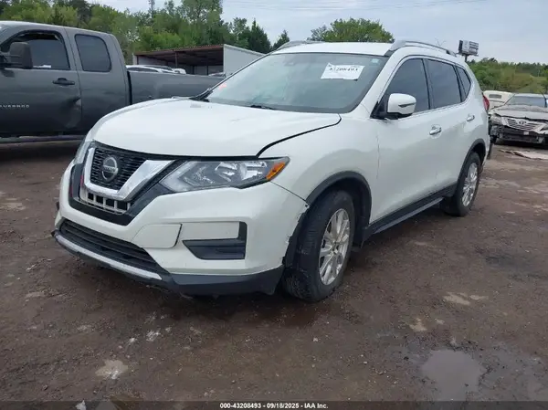 5N1AT2MT6KC768655 2019 NISSAN ROGUE - Image 2