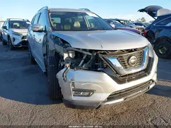 5N1AT2MT6KC768784 2019 NISSAN ROGUE