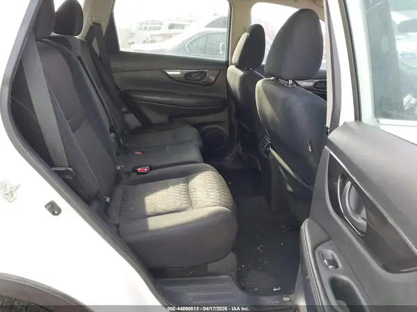 5N1AT2MT6KC769045 2019 NISSAN ROGUE - Image 8