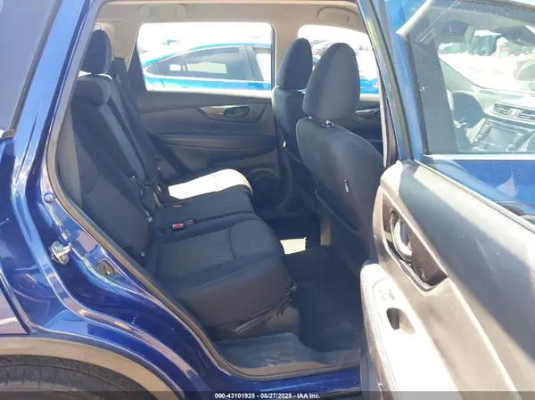 5N1AT2MT6KC802528 2019 NISSAN ROGUE - Image 8