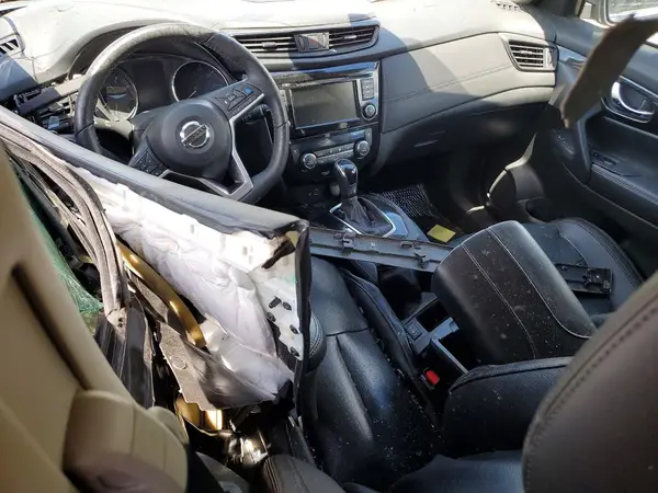 5N1AT2MT6KC803792 2019 NISSAN ROGUE - Image 8