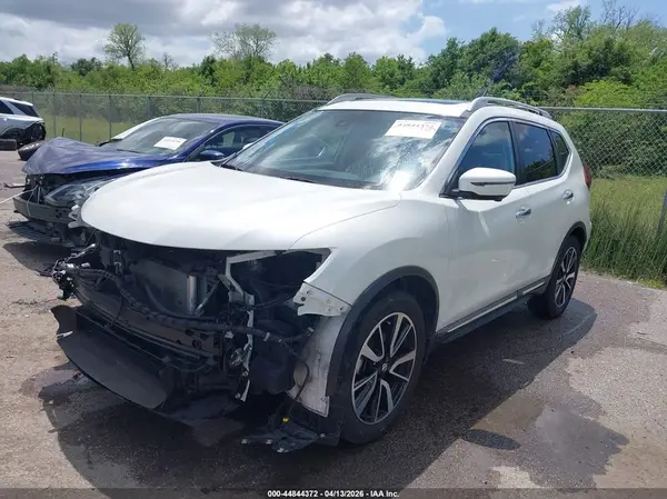 5N1AT2MT6KC805851 2019 NISSAN ROGUE - Image 2