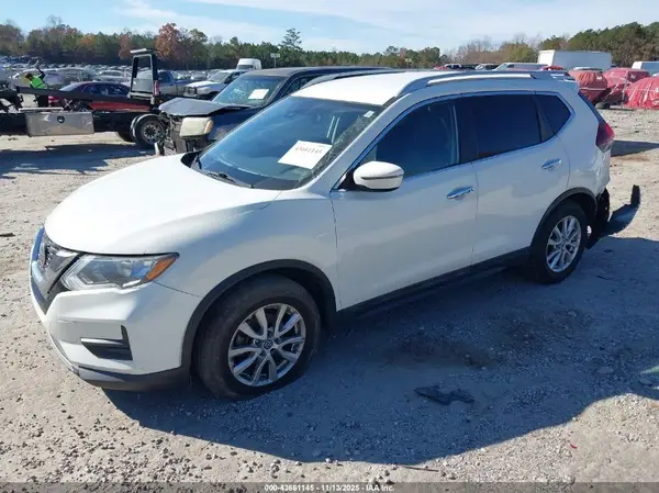 5N1AT2MT6KC829874 2019 NISSAN ROGUE - Image 2