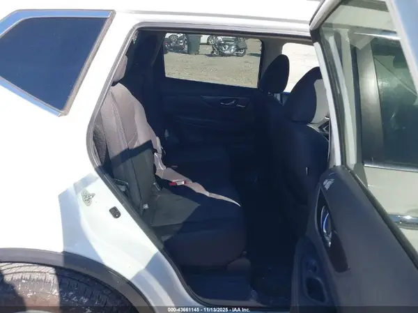 5N1AT2MT6KC829874 2019 NISSAN ROGUE - Image 8